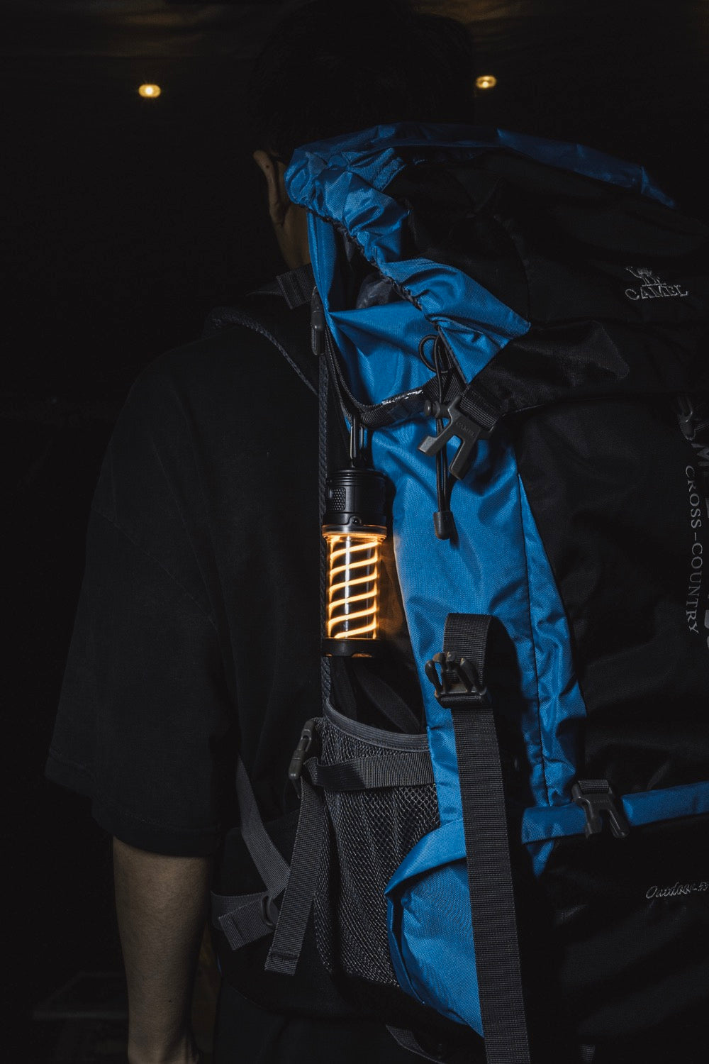 Outdoor System - Linterna multifunción