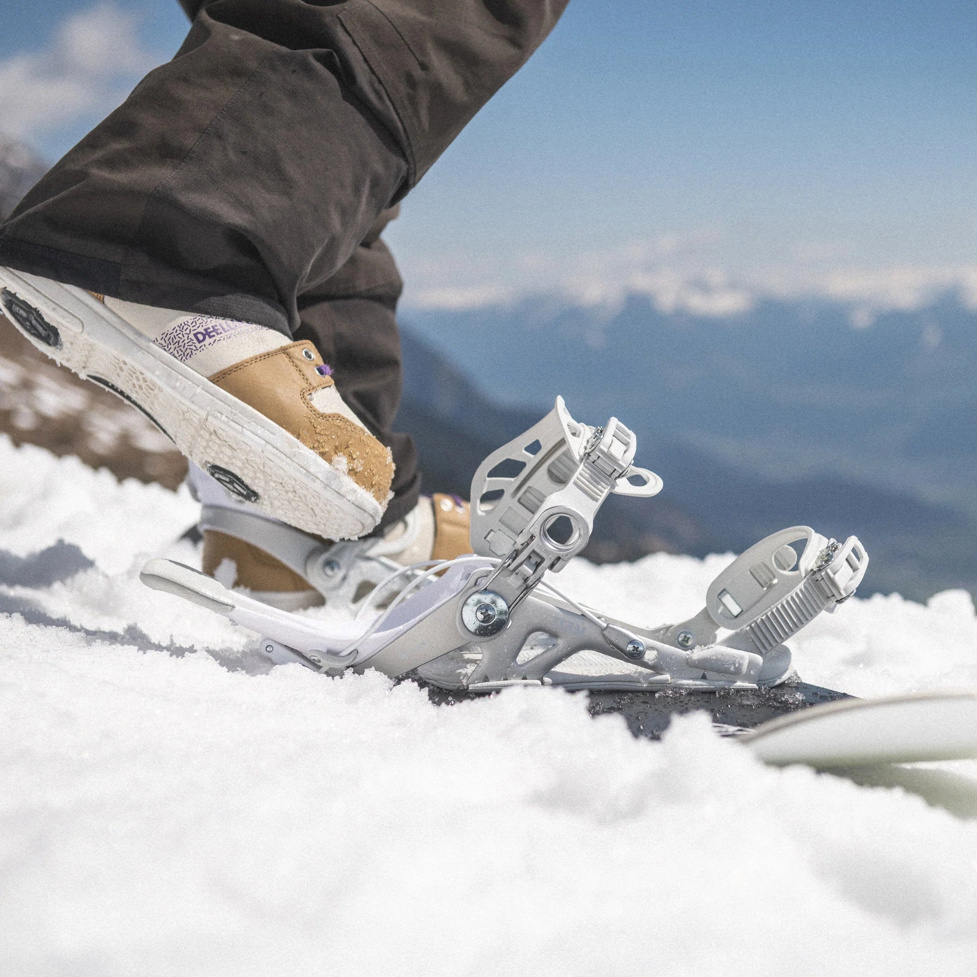 SP BINDINGS - Snowboard Bindings - TEAM 2026 (Multi Entry) - Titanium