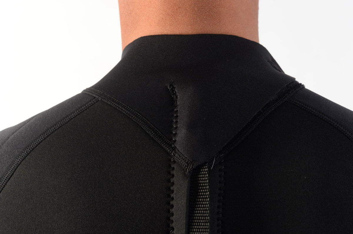 Traje de surf STORM Integral 4/3 mm GBS - Negro