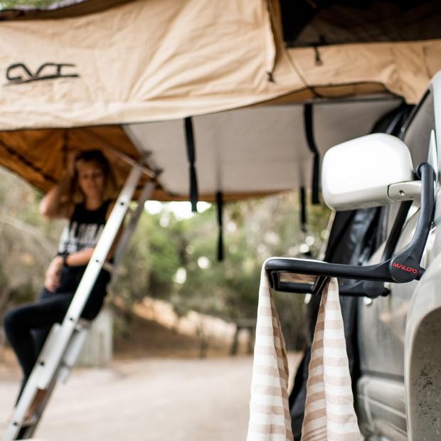 Malo'o - Estante seco - Blanco