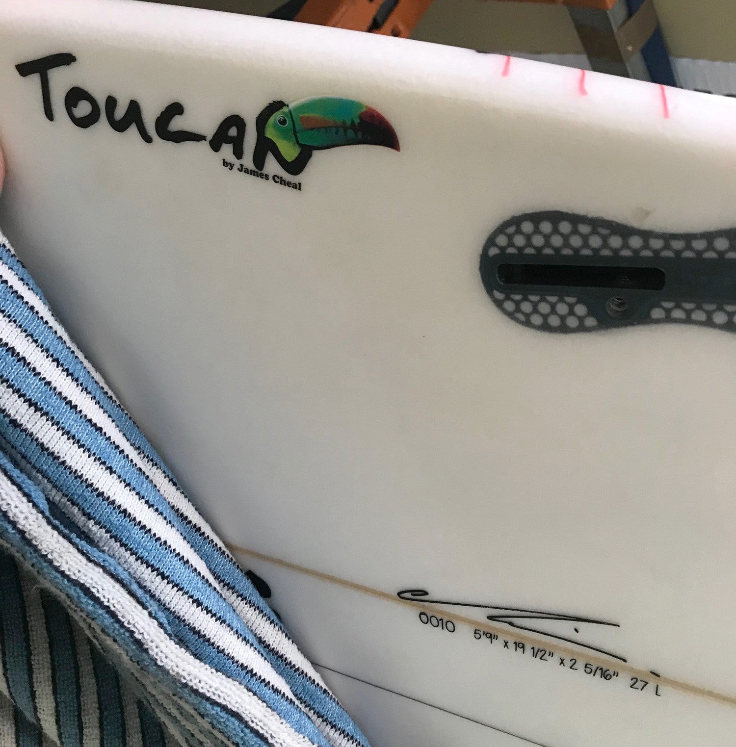 Tabla de surf CHILLI - Toucan 5'9' Epoxi - FCS II