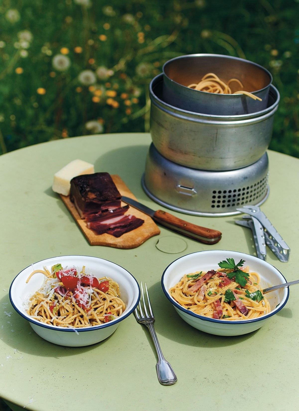 The Great Outdoors: 120 Recipes of adventure cooking