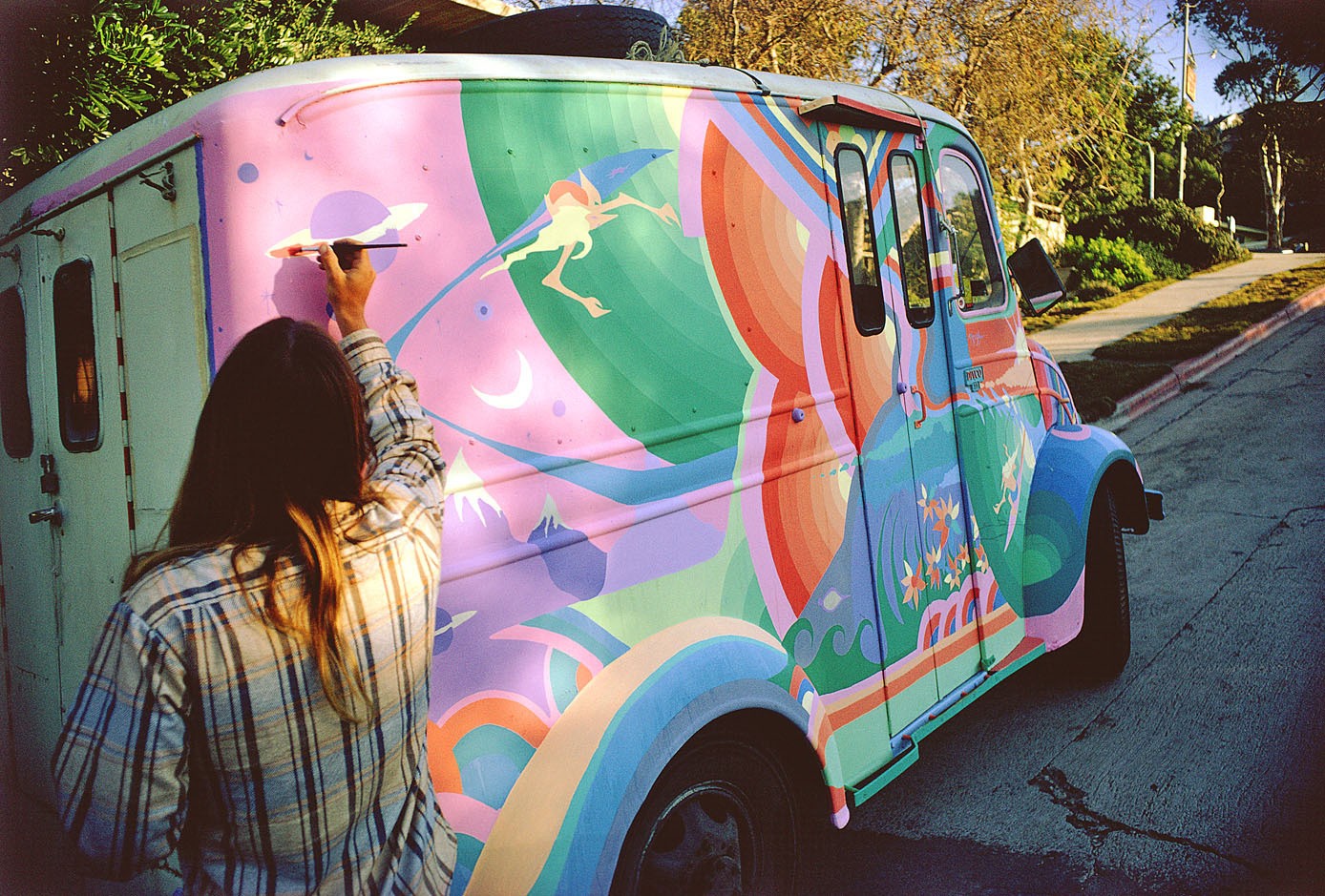 JEFF DIVINE - Photographie Surf Vintage - 'Glen Chase Truck Paint La Jolla 1973'