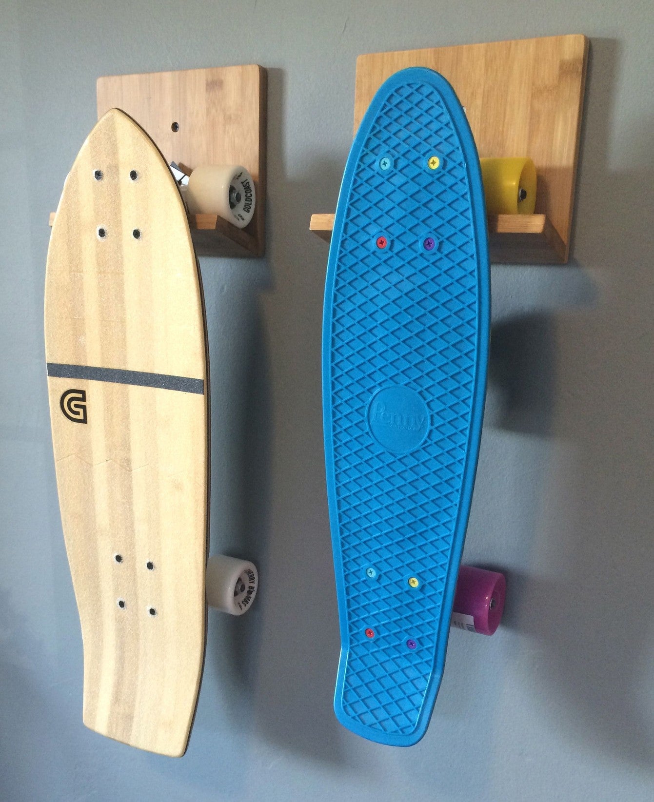CORSURF - Support mural Skateboard (Bamboo Wall Rack)