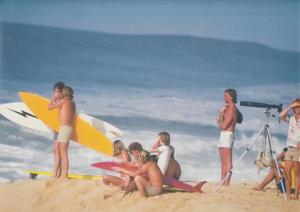 JEFF DIVINE - Livre surf - 70s Surf Photographs
