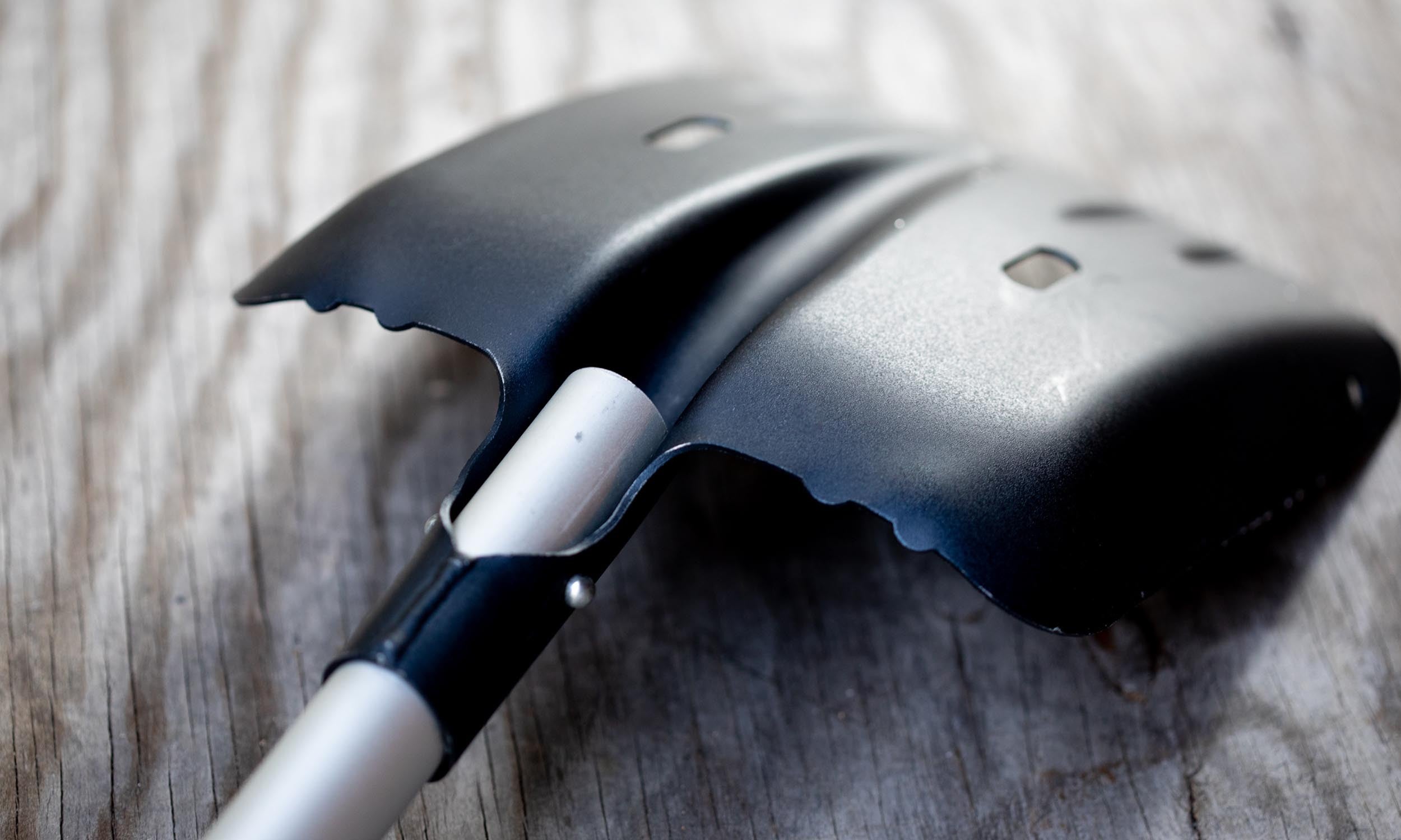 Pelle JONES Excavator