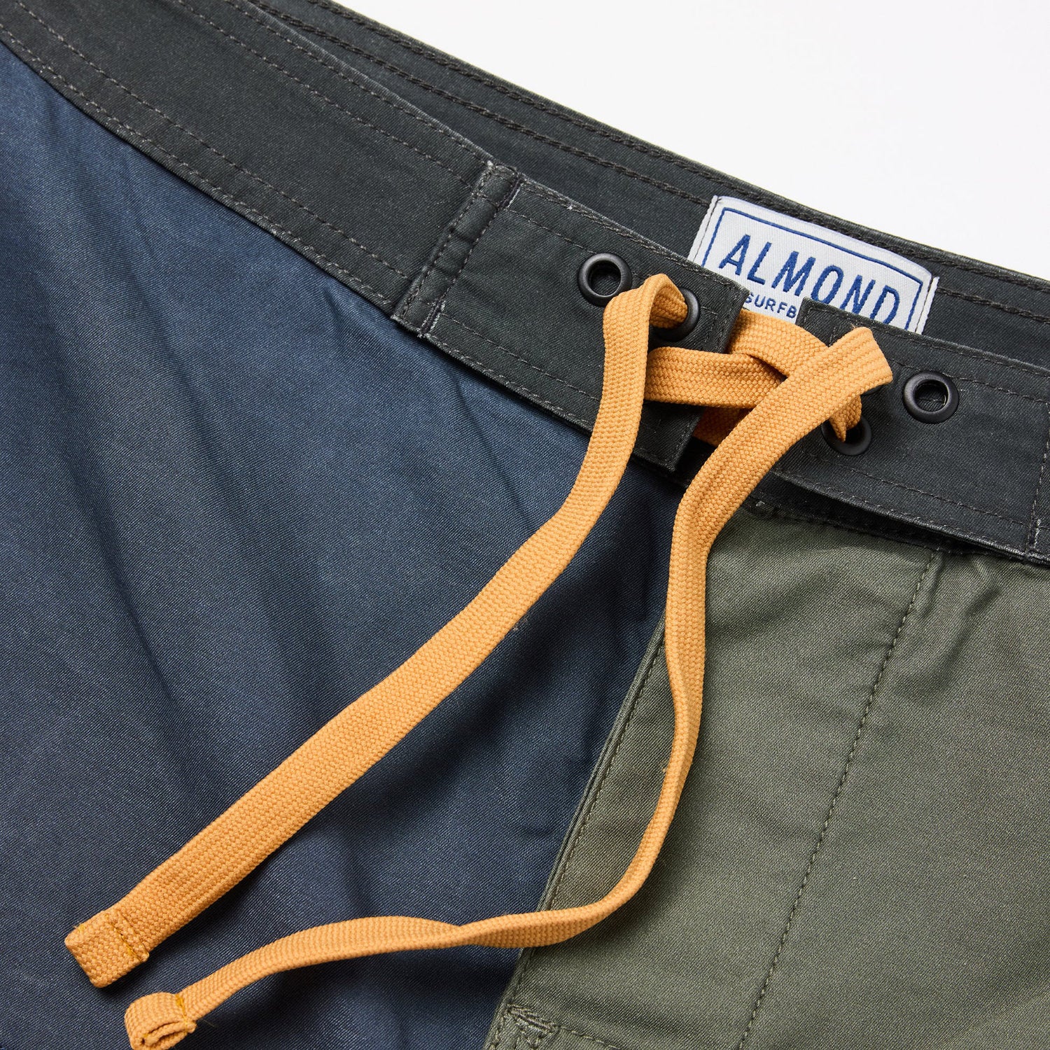 Almond - Boardshort Lumberjack Color Block - Verde