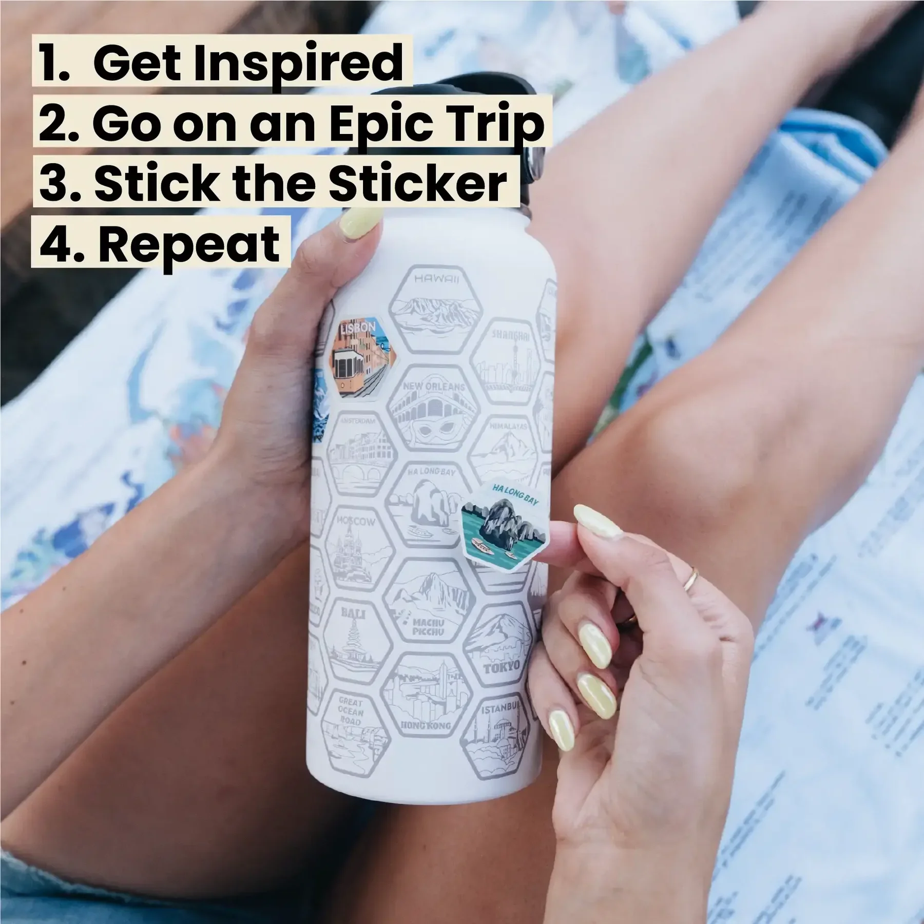 AWESOME MAPS - Adventure Bottle &amp; Stickers - 1 Liter