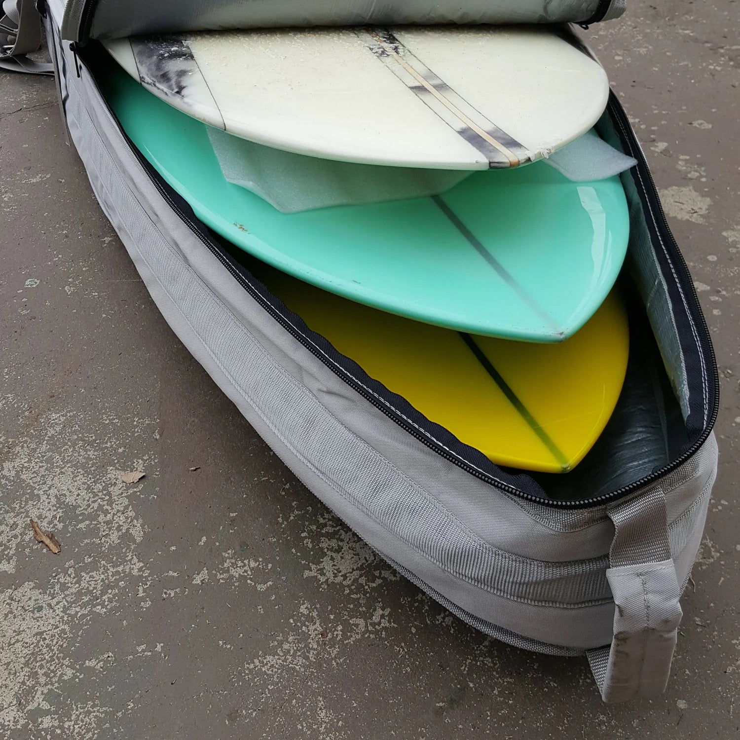 STAY COVERED - Housse voyage Gun Surfboards Double - 10'6 - Grey